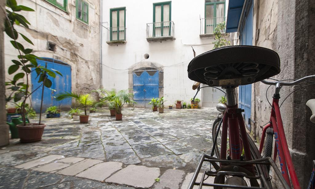 Casa Maria Ξενοδοχείο Σαλέρνο Δωμάτιο φωτογραφία